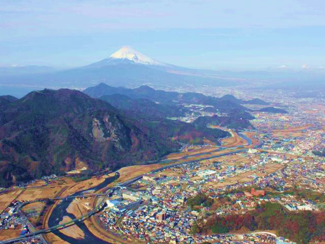 陽伊豆る国構想とは